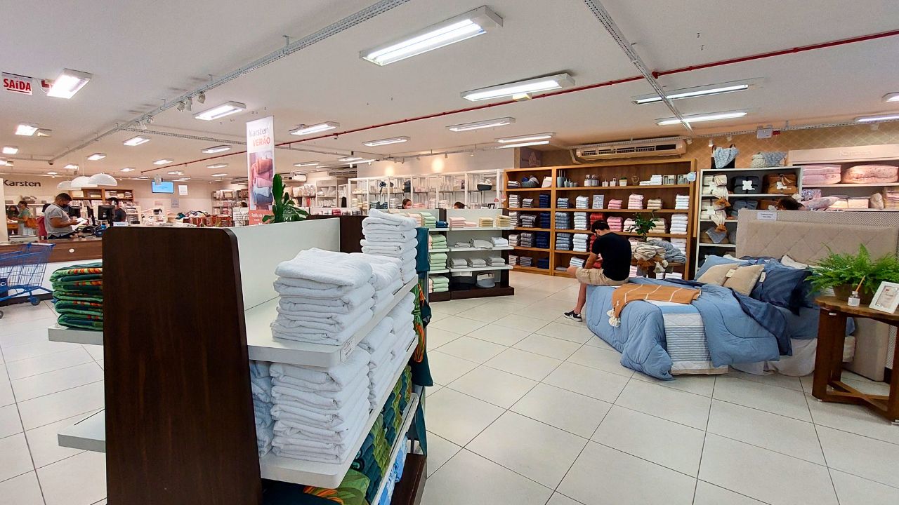 O que fazer em Blumenau: Guia Completo com Roteiro 14 loja karsnten cama mesa e banho
