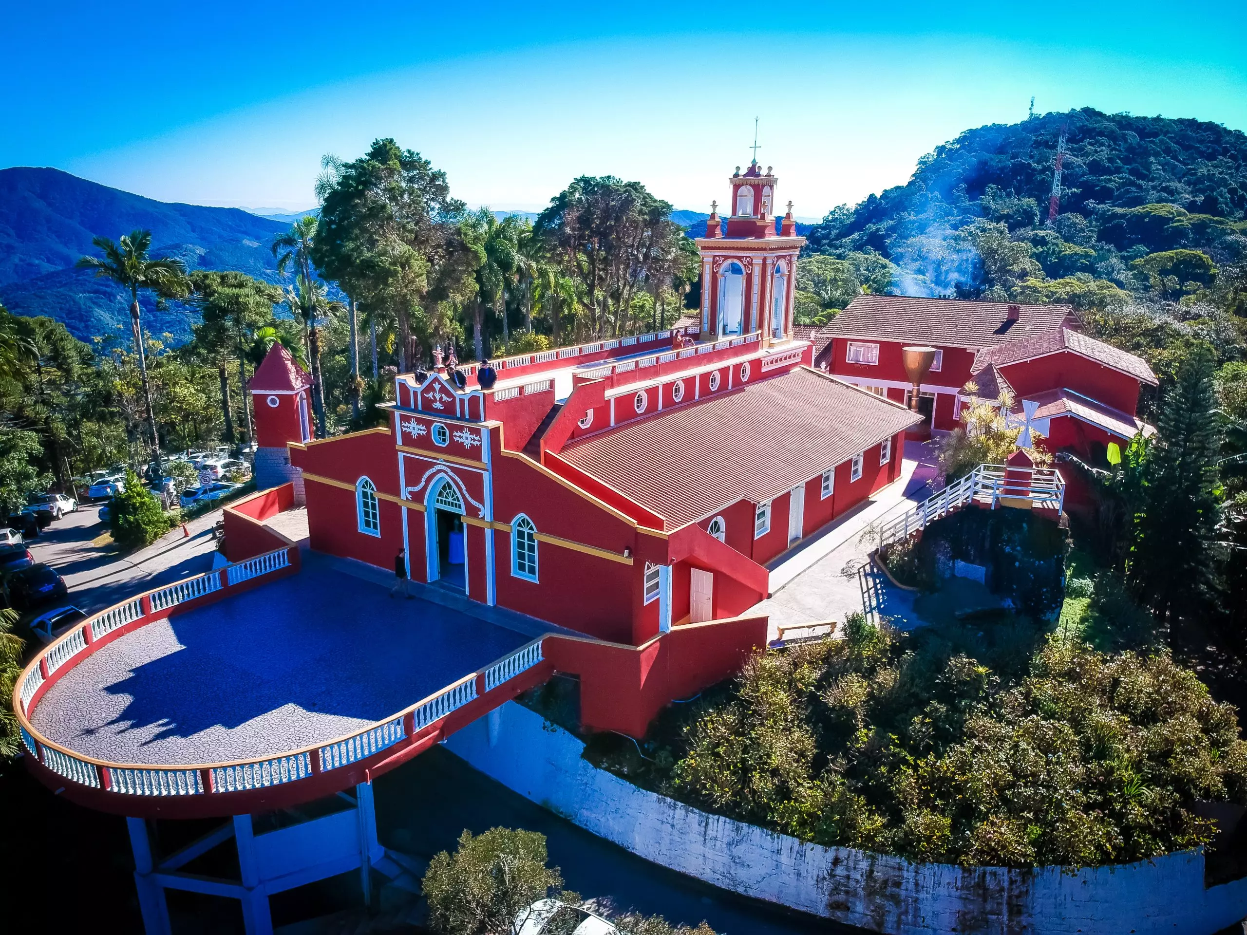 Santuário Nossa Senhora do Bom Socorro em Nova Trento no Morro da Cruz