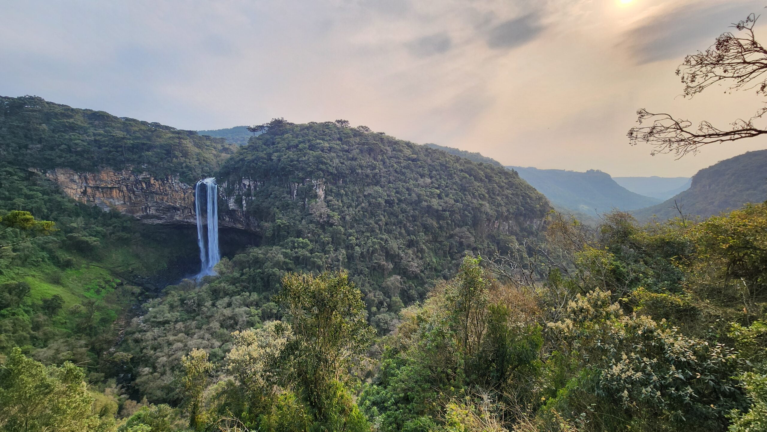 Cachoeira Formosa em Rio dos Cedros