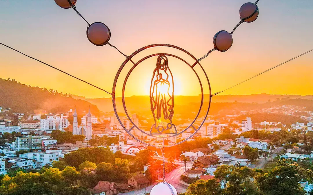 Complexo Nossa Senhora de Lourdes e do Louvor: Uma Jornada de Fé e Maravilhas em Ituporanga