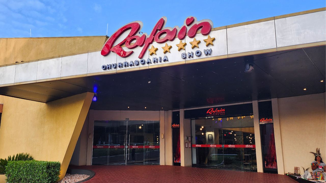 Show Latino e Jantar na Rafain em Foz do Iguaçu