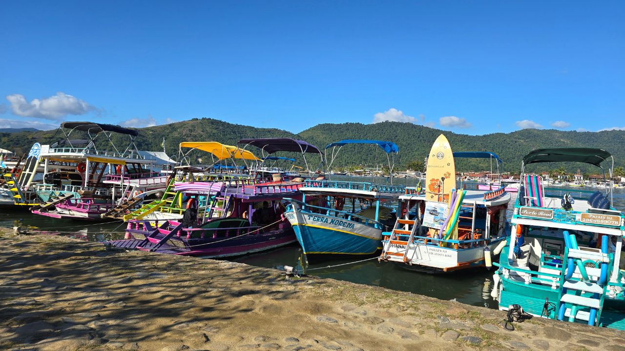 Guia completo de Paraty: roteiro prático para curtir a cidade 6 orla paraty • Rota dos Viajantes