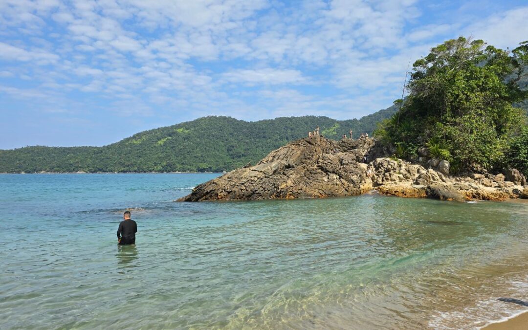 Passeio para Trindade: praias e trilhas em Paraty