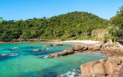 3 Melhores Praias de Bombinhas: Bombas, Bombinhas e Ribeiro