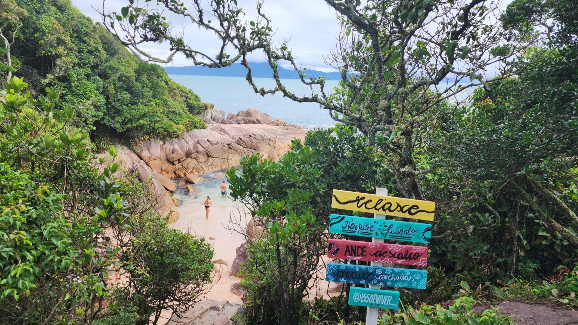 As 8 Melhores Praias de Santa Catarina: Um Guia Completo As 8 Melhores Praias de Santa Catarina: Um Guia Completo