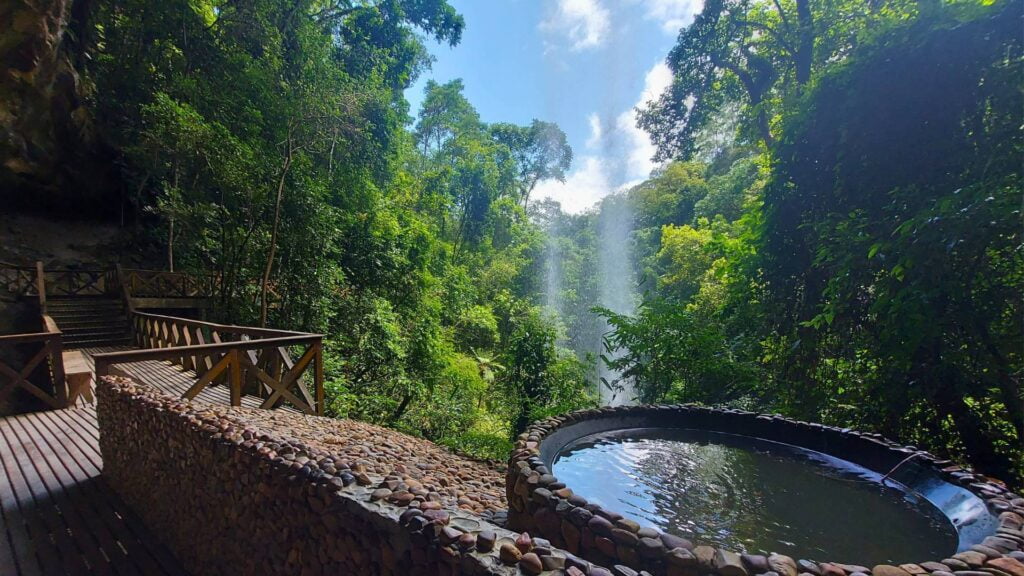Gruta Nossa Senhora de Fátima em Doutor Pedrinho - Turismo Religioso