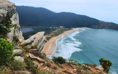 Trilha da Lagoinha do Leste: Aventura em Florianópolis
