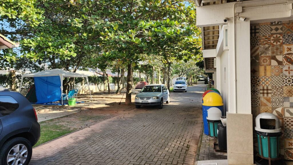 Parador Tropical: Camping Estruturado na Praia de Mariscal em Bombinhas 1 Parador Tropical em Bombinhas