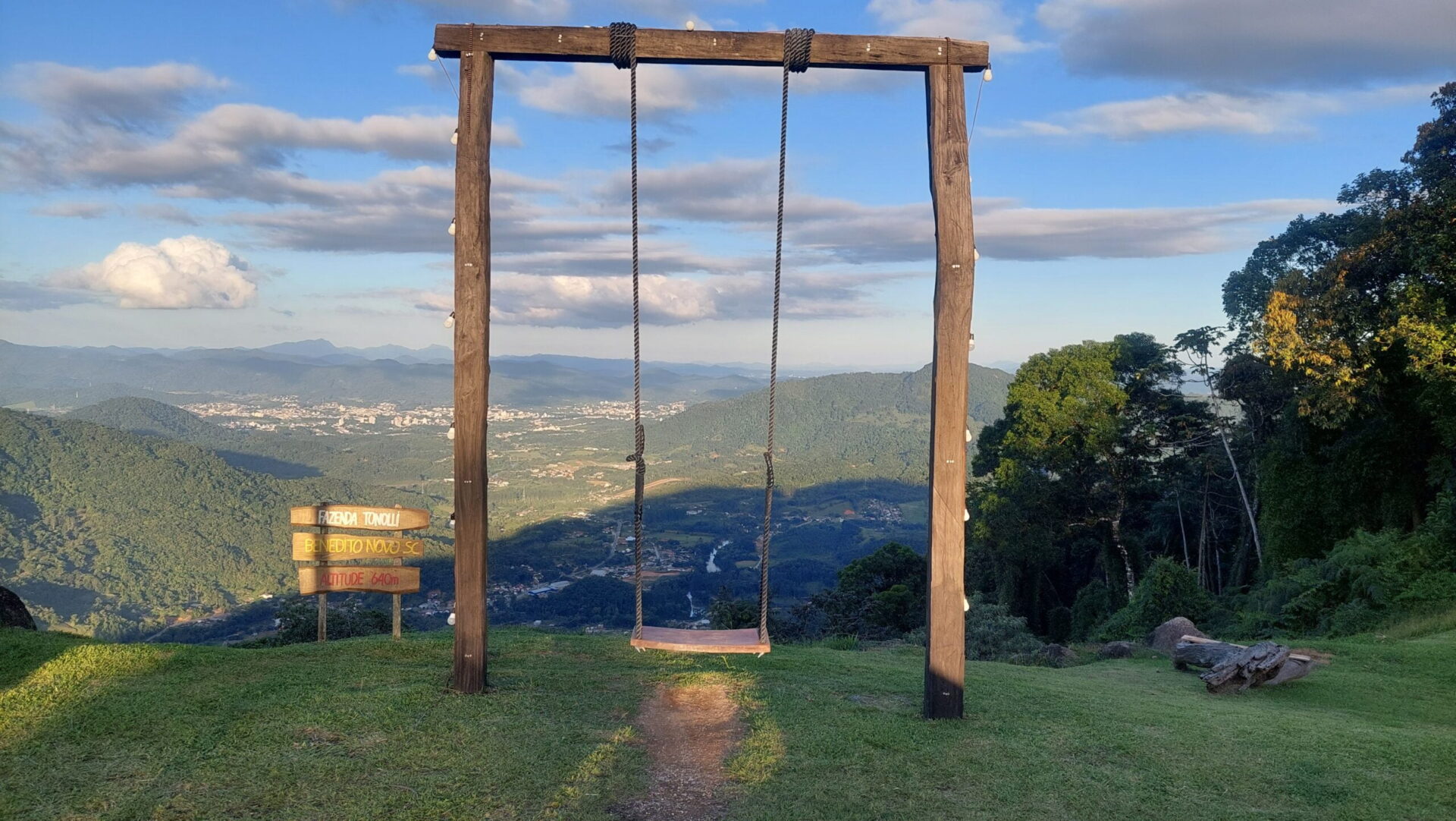 Camping Fazenda Tonolli em Benedito Novo Camping Fazenda Tonolli em Benedito Novo