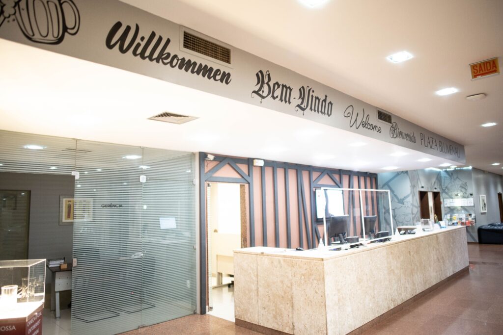 Plaza Blumenau Hotel &bull; Rota dos Viajantes