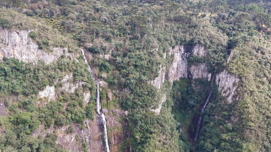Serra Catarinense no inverno: aventura e paisagens 5 cascata papua • Rota dos Viajantes