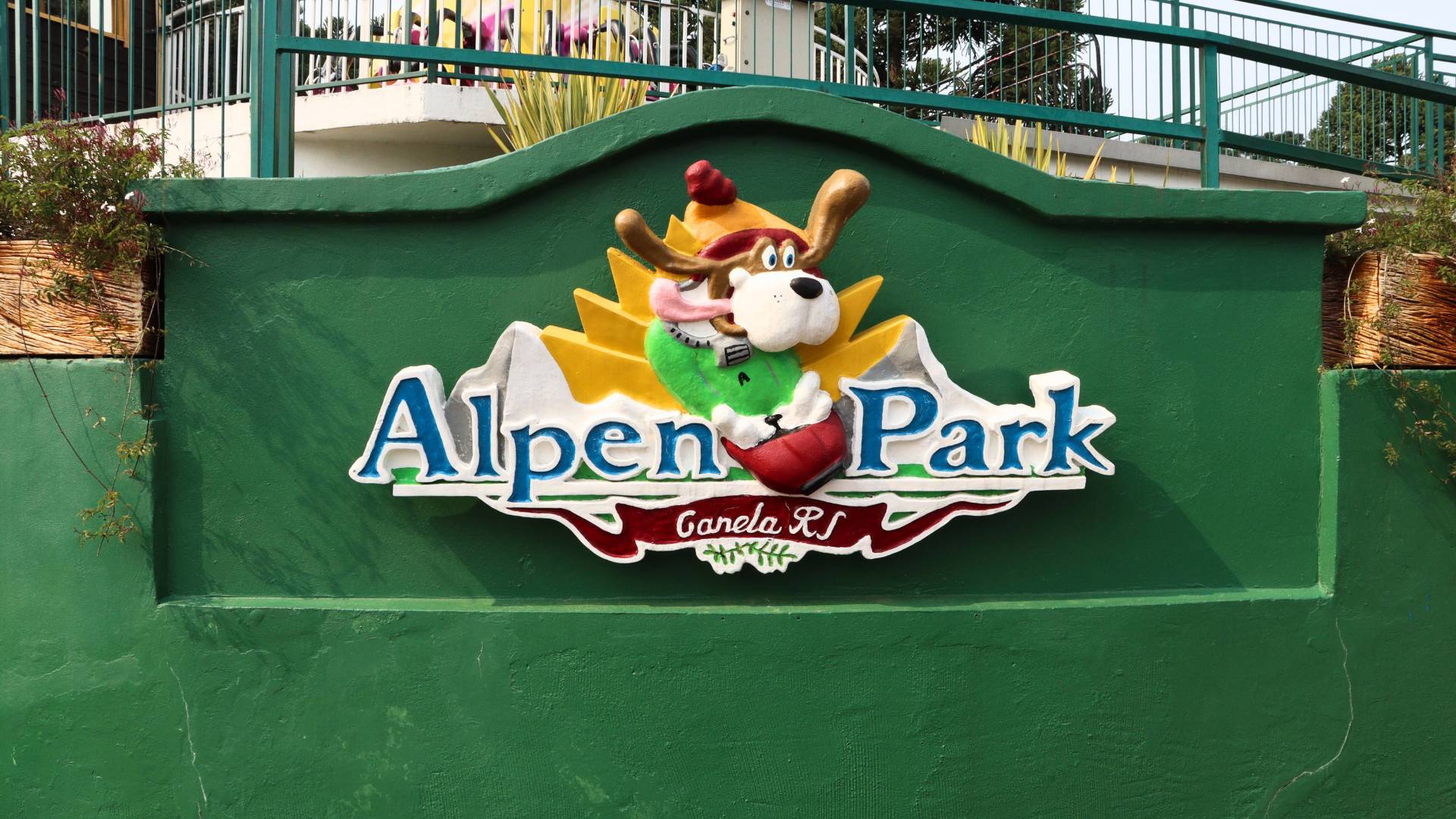 Descubra a Magia e Aventura do Alpen Park em Canela Descubra a Magia e Aventura do Alpen Park em Canela