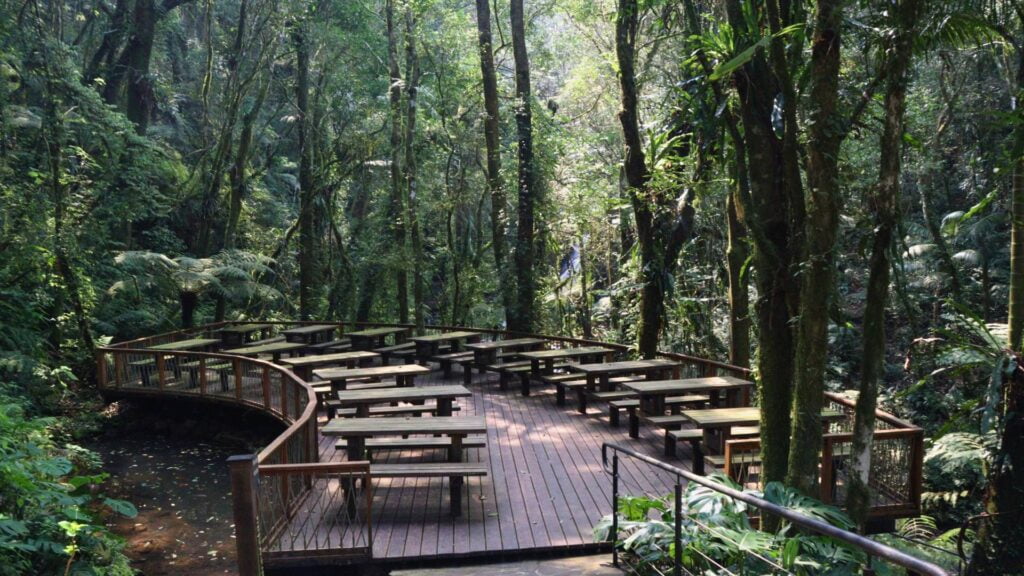 cachoeira garden &bull; Rota dos Viajantes