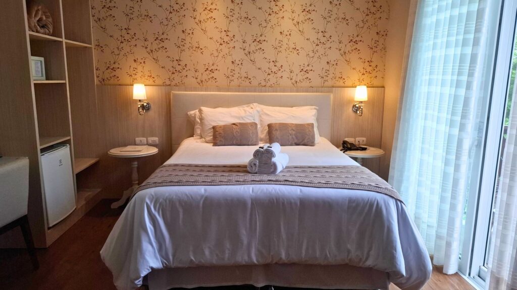 Hotel Jardins da Colina: vale a pena se hospedar? 3 Quarto do Hotel Jardins da Colina