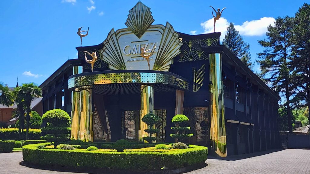 Gatzz: Experiência de Fondue e Espetáculo em Gramado 3 frente gatzz gramado • Rota dos Viajantes