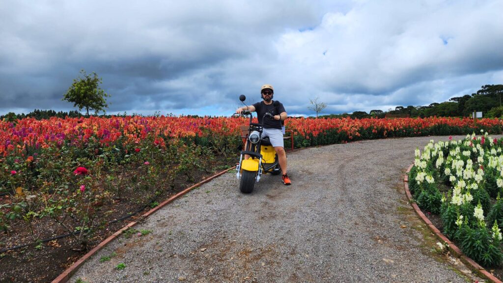 Mátria: Tudo o Que Você Precisa Saber Sobre o Parque de Flores 3 moto eletrica matria • Rota dos Viajantes