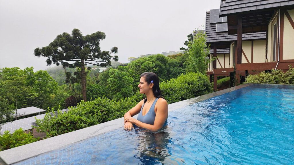 Roteiro na Serra Gaúcha: O que fazer em 7 Dias 7 Piscina Externa com Borda Infinita no Jardins da Colina em Nova Petrópolis