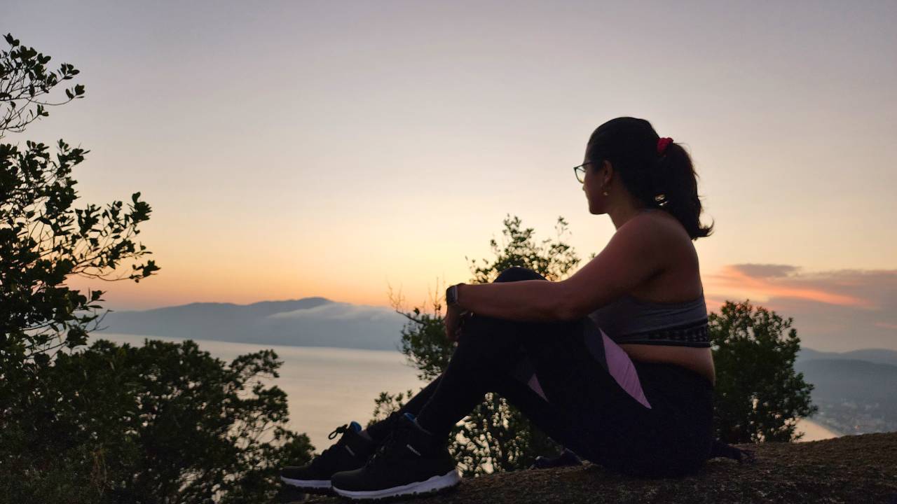 fim de tarde morro do macaco bombinhas &bull; Rota dos Viajantes