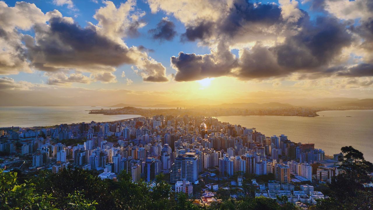 morro da cruz &bull; Rota dos Viajantes