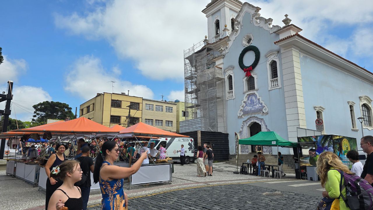 O que fazer em Curitiba e Região sem gastar muito 4 feira igrejas curitiba • Rota dos Viajantes
