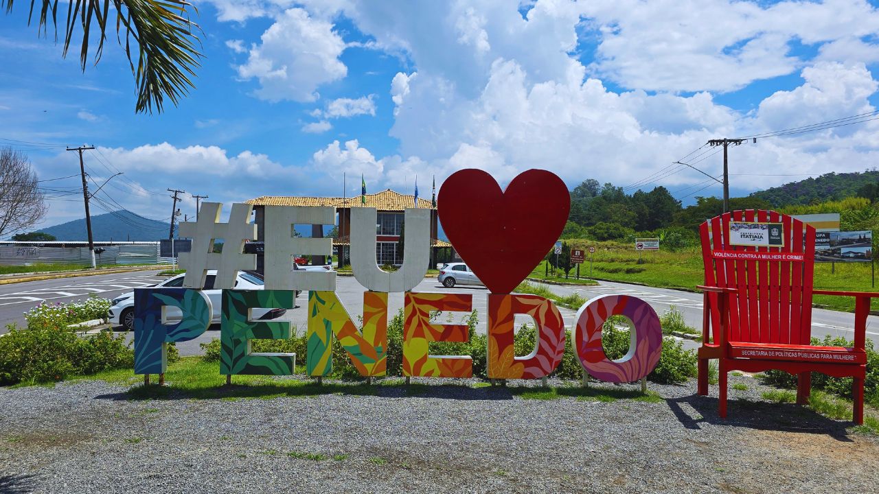Planeje seu Roteiro de Viagem com Guias Completos 21 o que fazer em penedo rio de janeiro