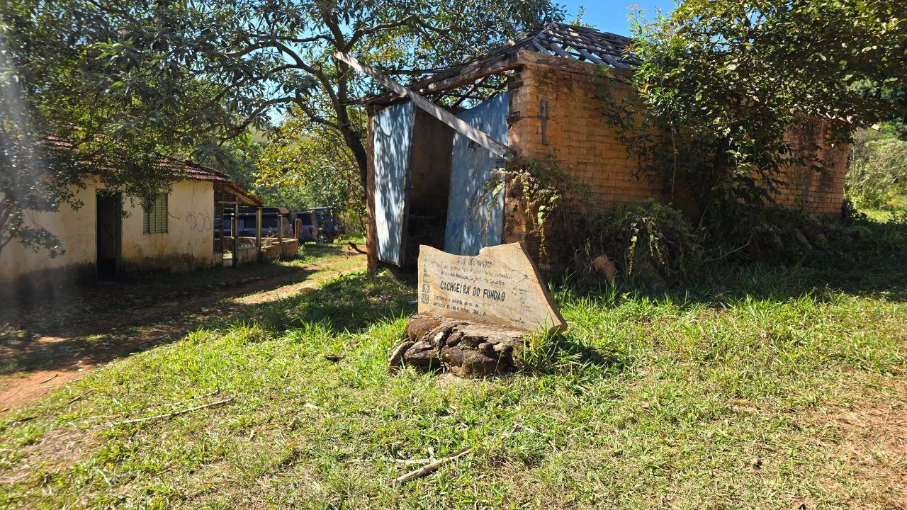 Cachoeira do Fundão: guia completo na Serra da Canastra 4 indicativo cachoeira do fundao serra da canastra • Rota dos Viajantes