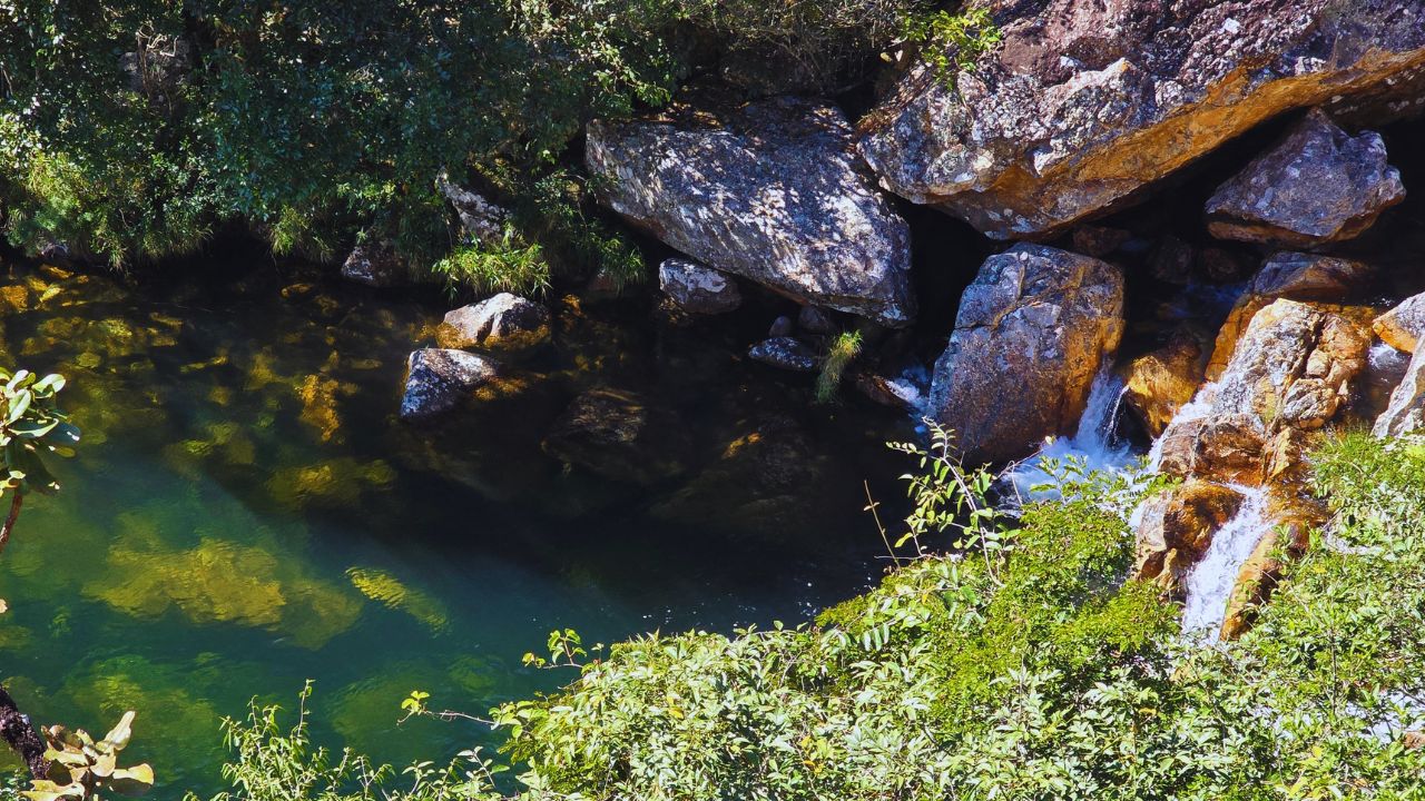 Cachoeira do Fundão: guia completo na Serra da Canastra 6 poco cachoeira do fundao serra da canastra • Rota dos Viajantes